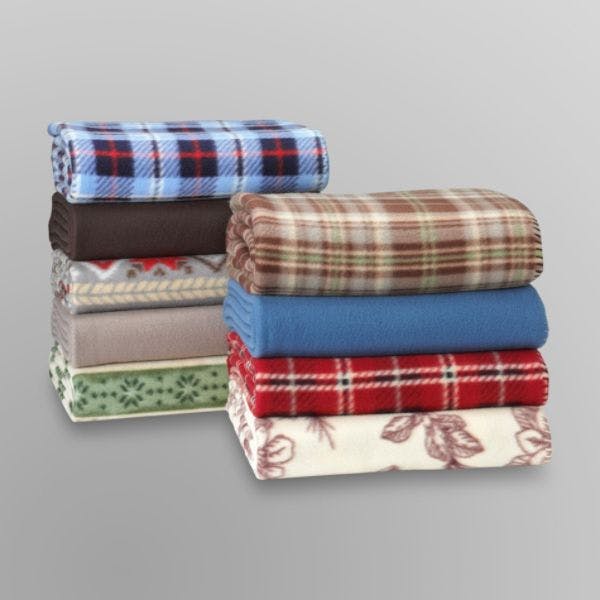 Cozy on the Cheap: 50 x 60 Fleece Throws Only $2.50!