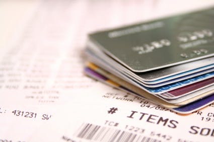7 Credit Cards That Help You Save on Groceries