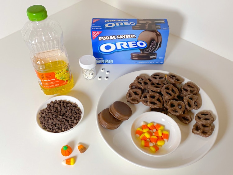 oreo pretzel turkey ingredients on counter