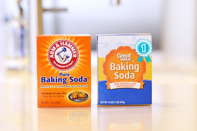 Arm & Hammer vs. Great Value baking soda