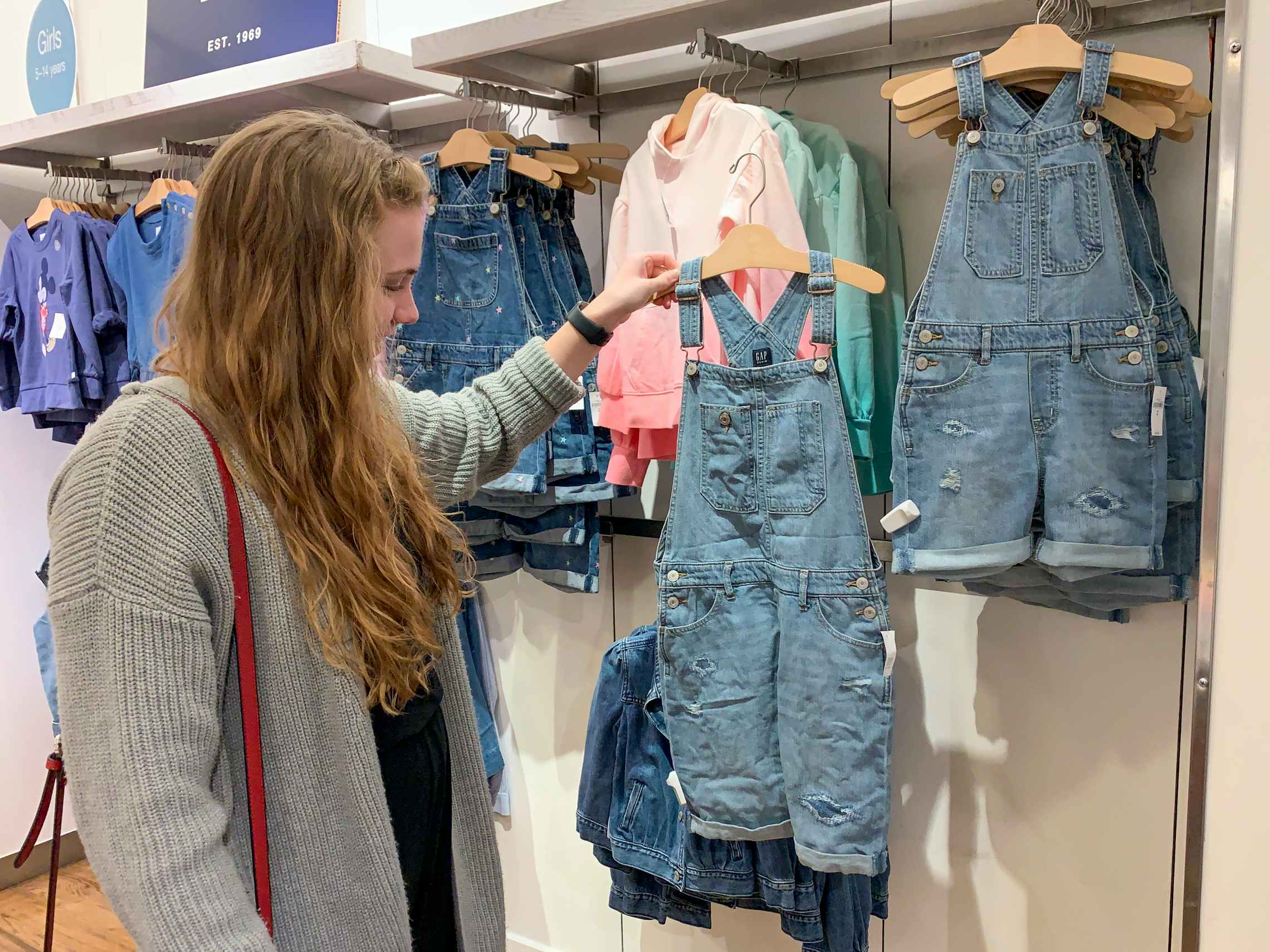 Next adds new Gap shop-in-shops