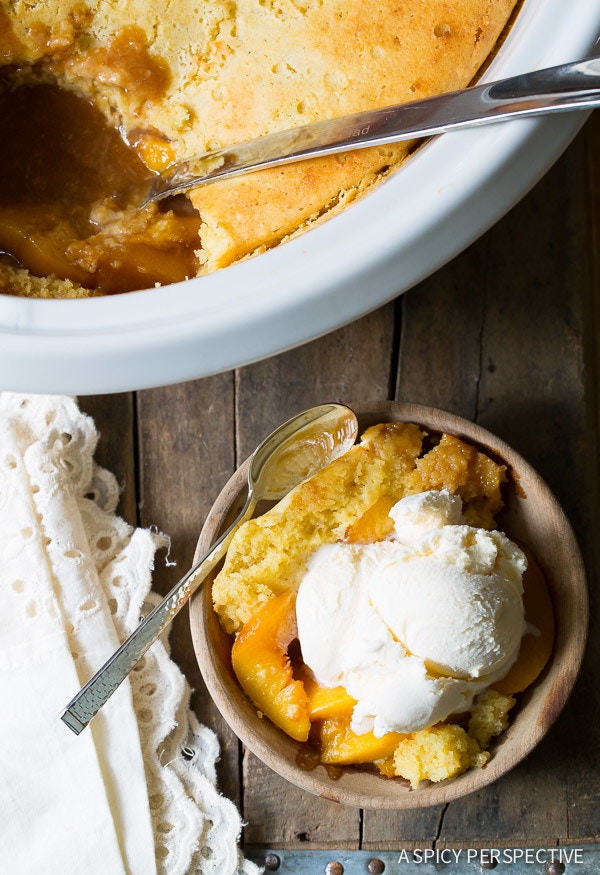 slow-cooker-peach-cobbler-recipe-8