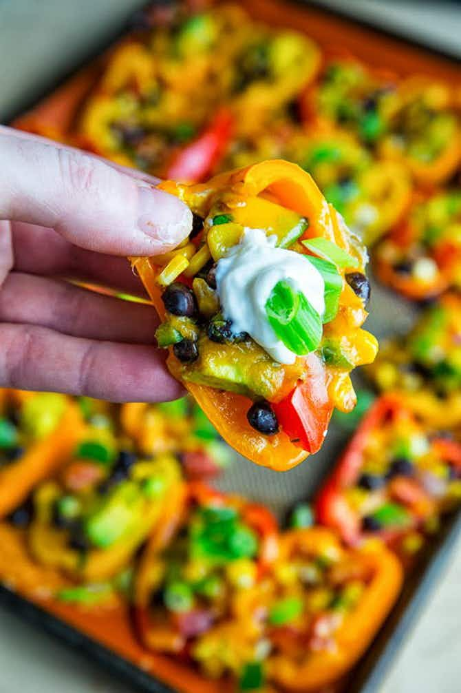 mini-pepper-nachos