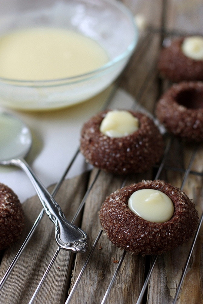 Chocolate Mint Thumbprint Cookies