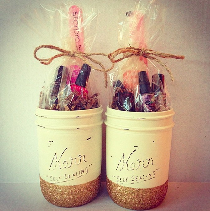 manicure-jars