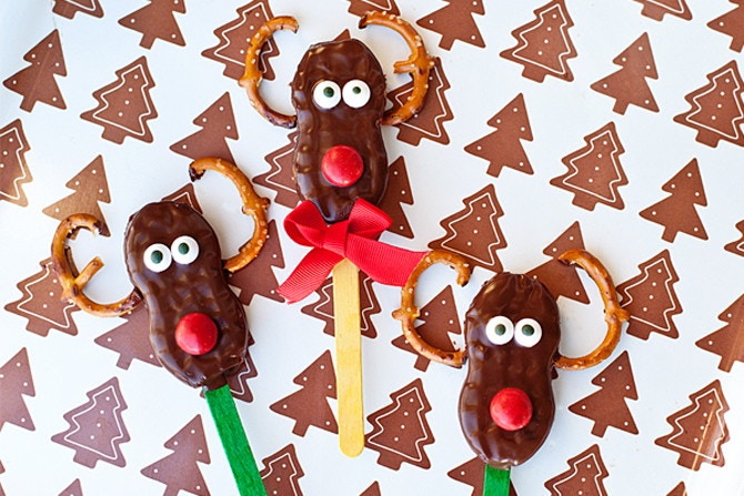 Nutter Butter Rudolph Cookies