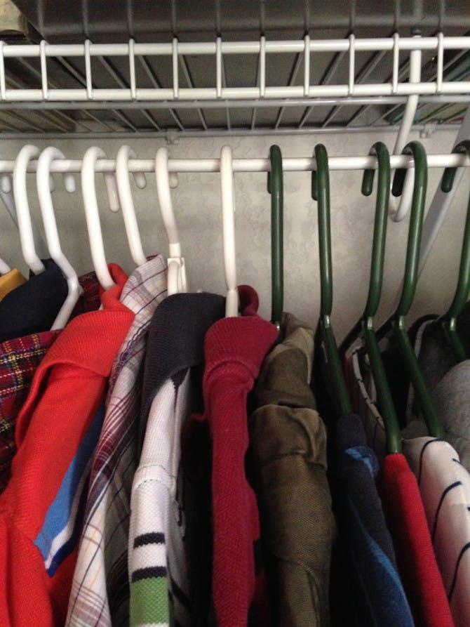 color-coded-hangers