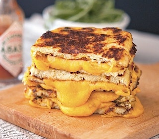 cauliflower-grilled-cheese