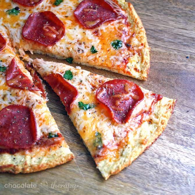 cauliflower-pizza-crust