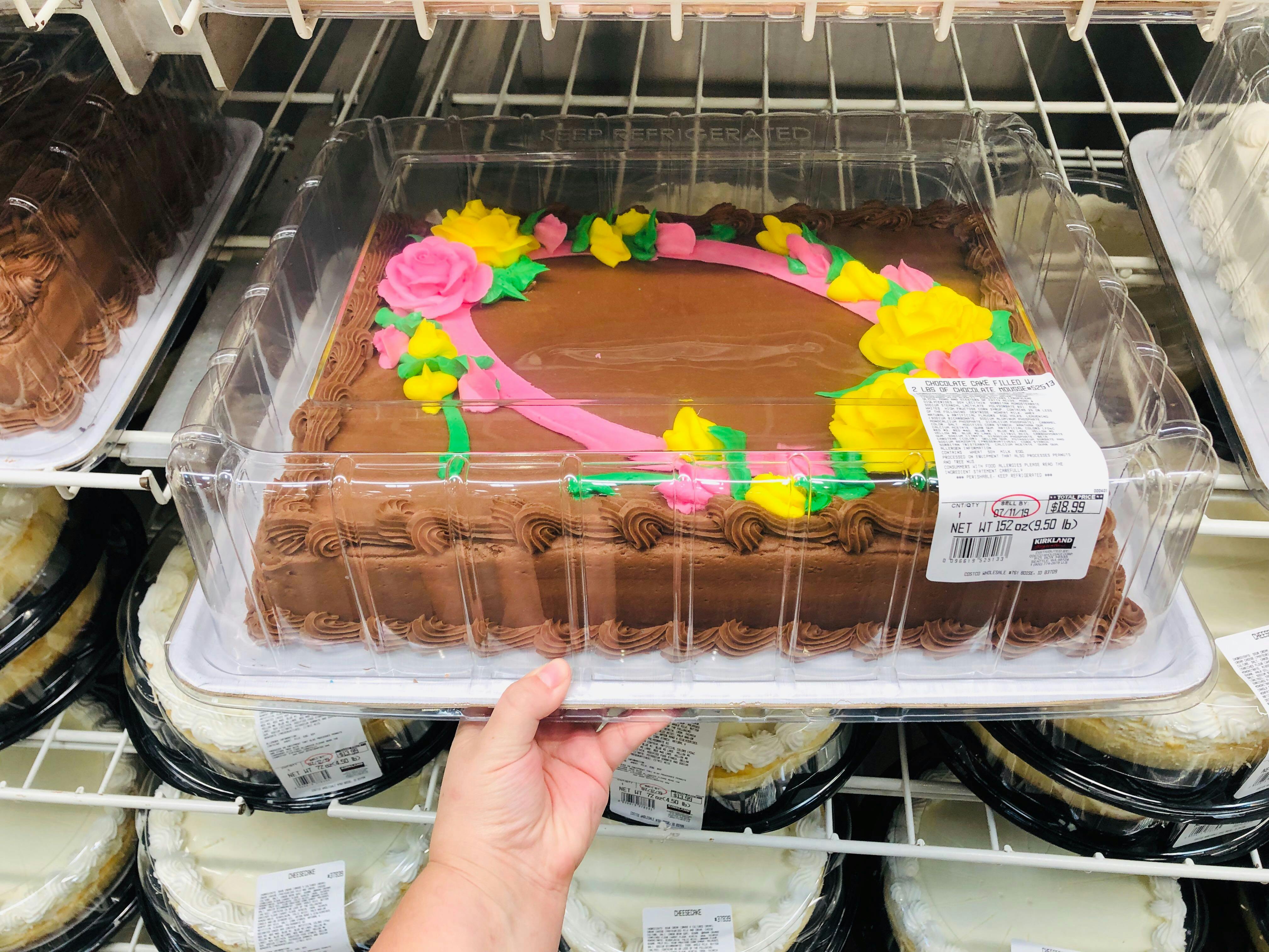 Costco's New Red Velvet Bar Cake Is Layered With Cream Cheese Mousse and  Brownie Chunks