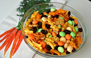 Easter snack mix 1