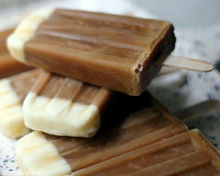 17 Simple and Delicious Homemade Popsicle Recipes