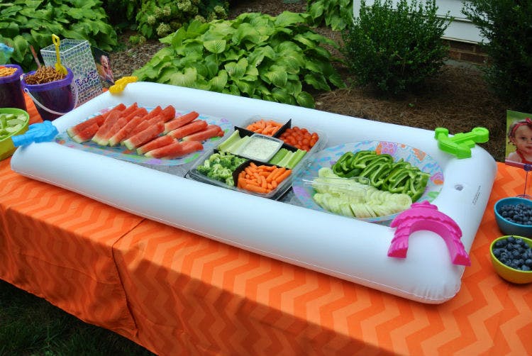 24 Brilliant Backyard Party Ideas The Krazy Coupon Lady