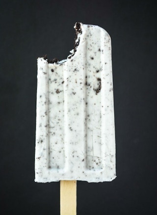 17 Simple and Delicious Homemade Popsicle Recipes