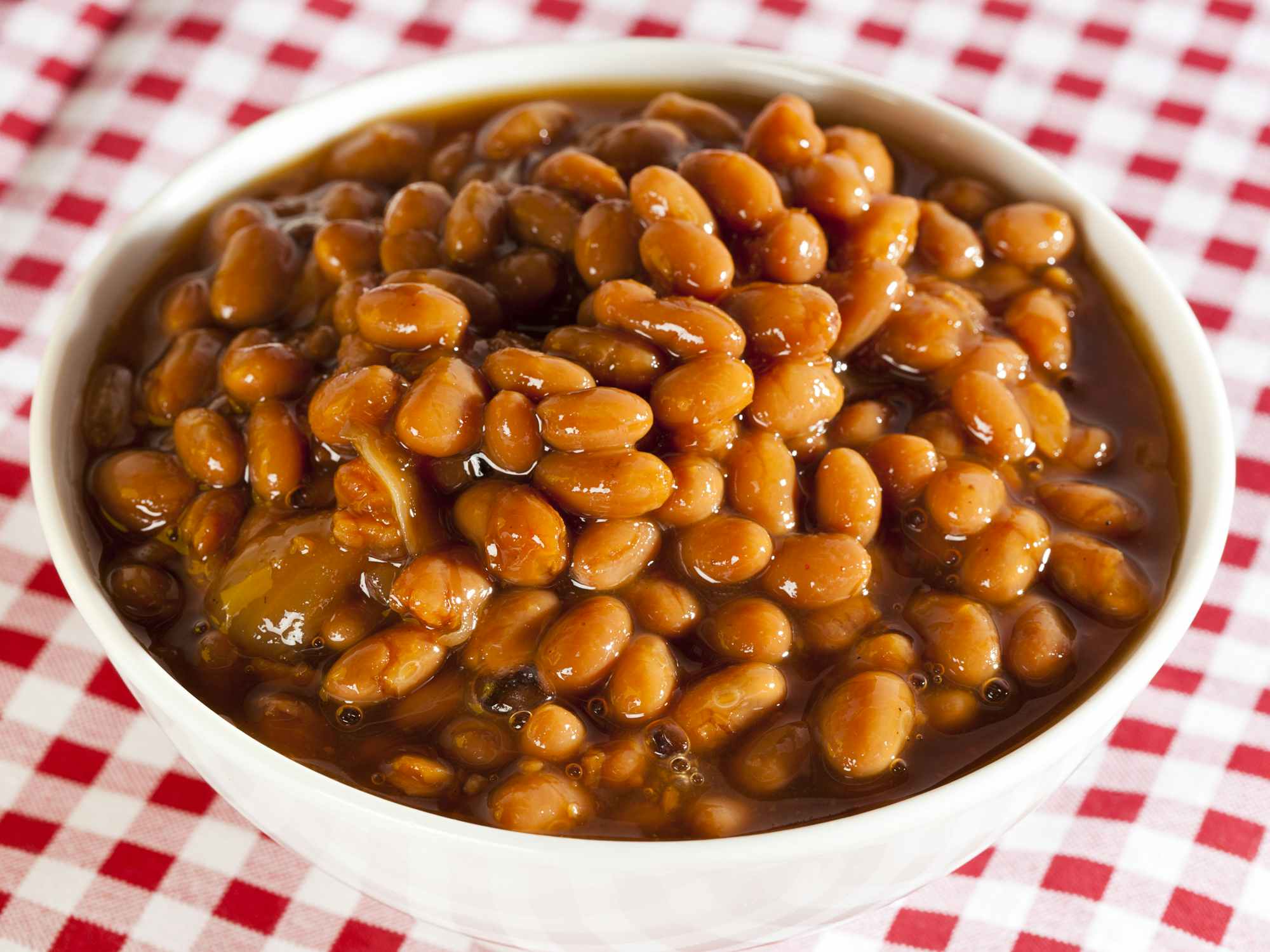 Baked beans in a bowl