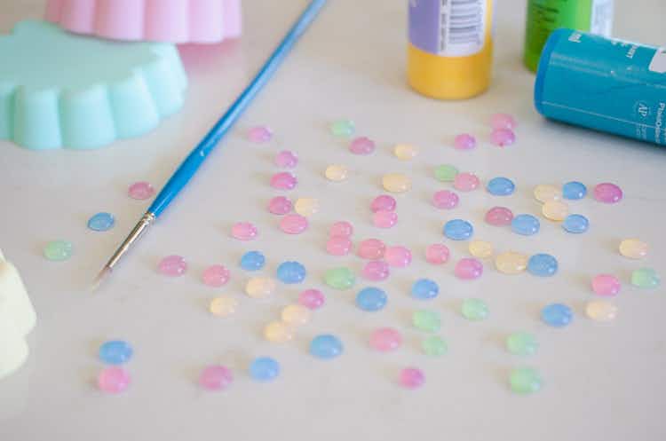 12 Clever New Uses for Your Hot Glue Gun