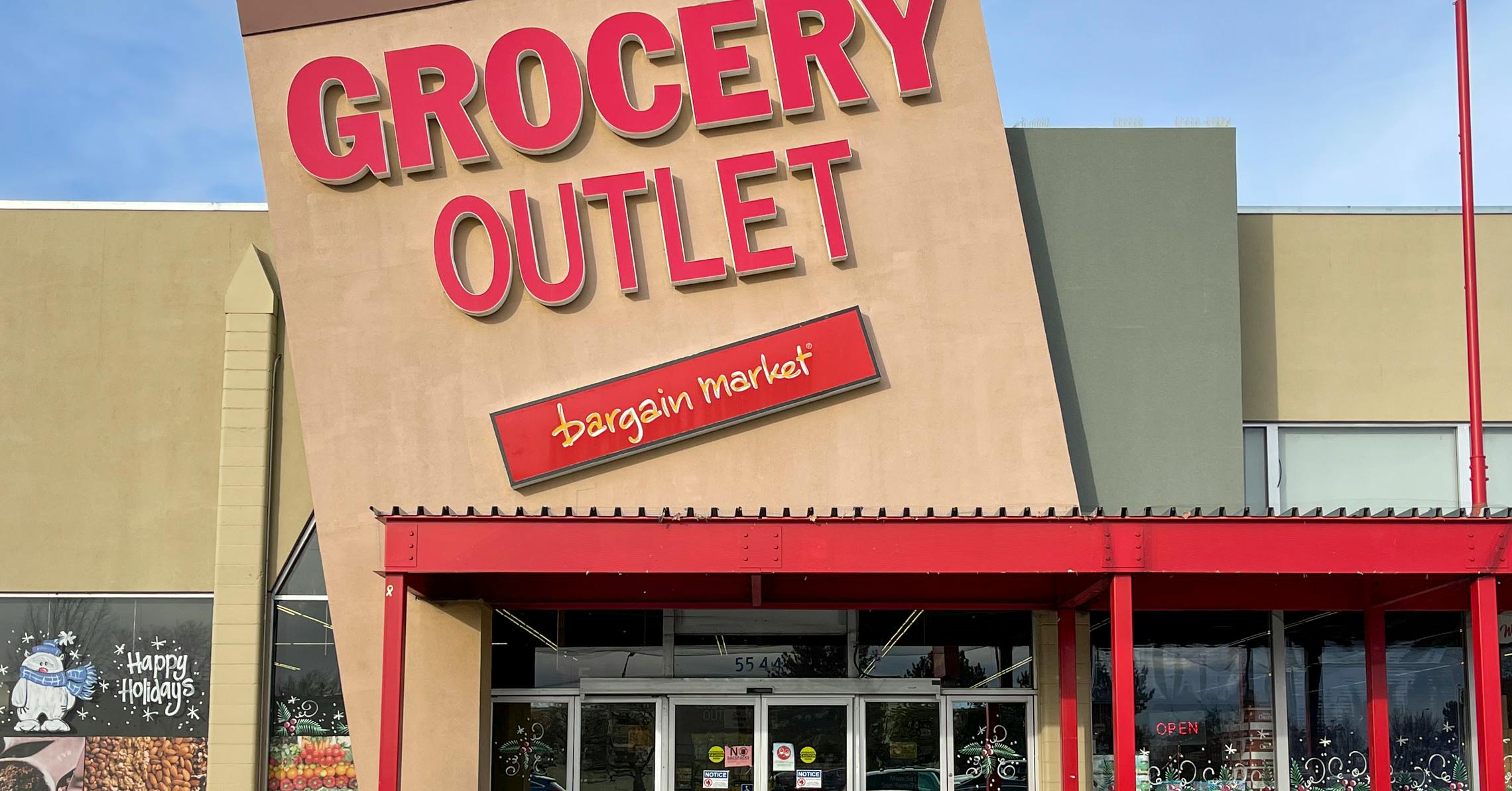 13 Grocery Outlet Store Tips That'll Save You Money Shopping - The ...