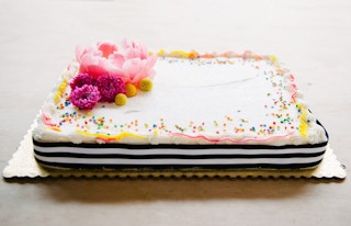 16 Grocery Store Cake Makeovers You'll Need for Your Next Party