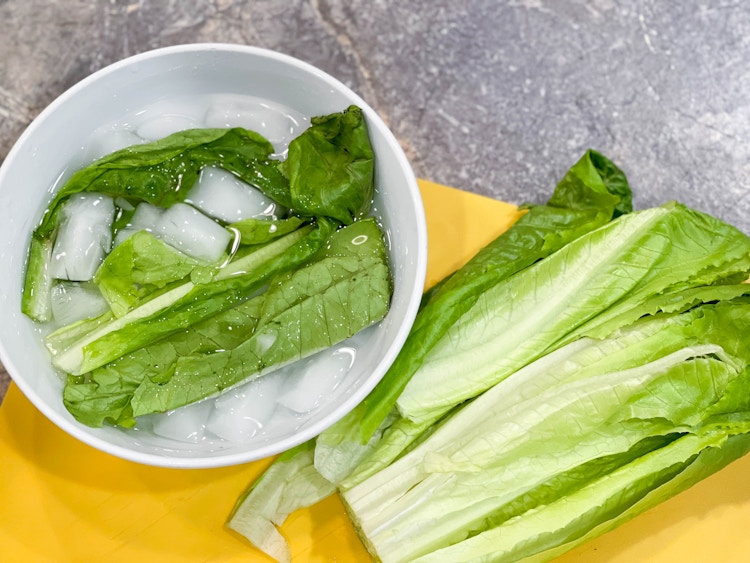lettuce in an ice bath