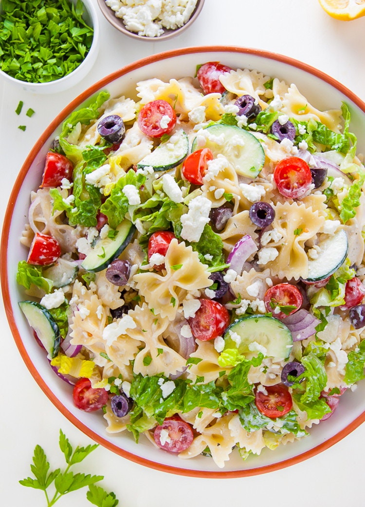 20-Minute Greek Pasta Salad