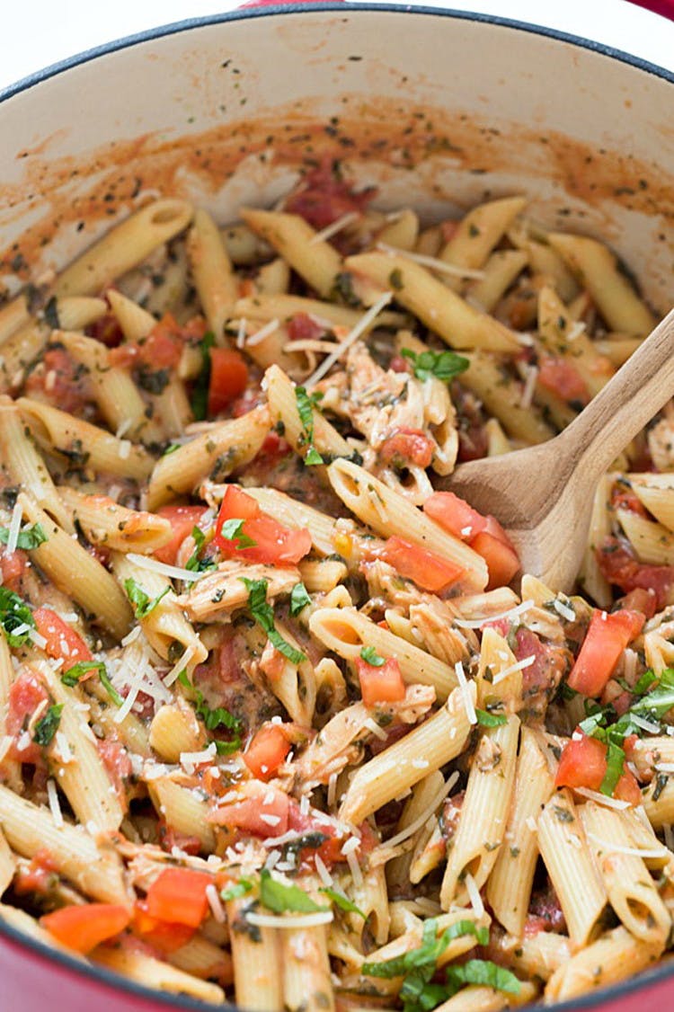 20-Minute Tuscan Chicken with Penne Pasta