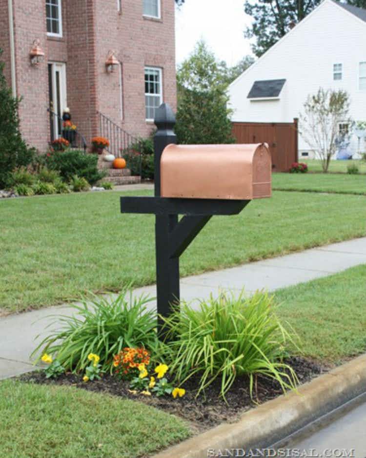 Give your mailbox an upscale copper look for less than $5.