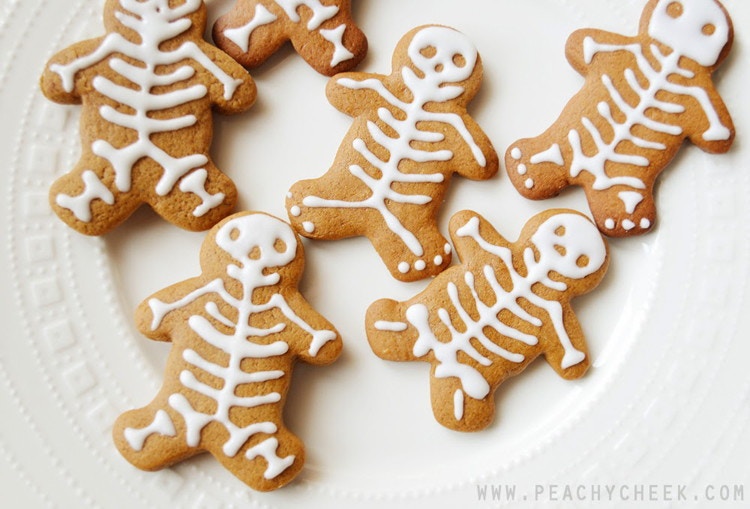 gingerbread-skeleton