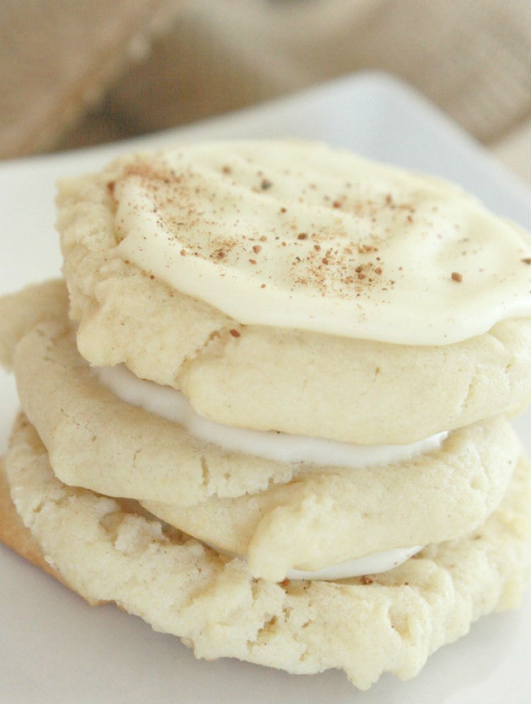 Delicious Eggnog Cookies