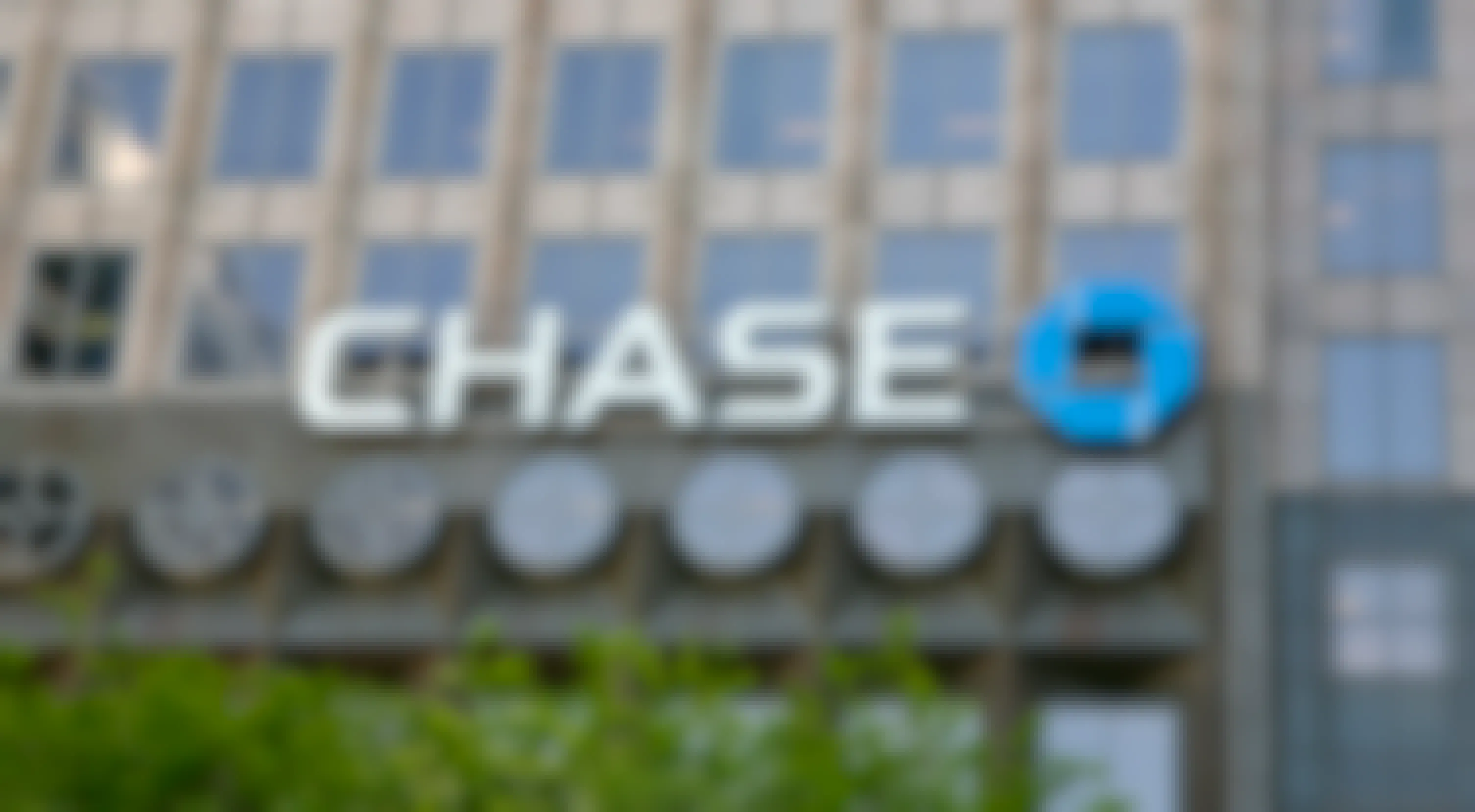Picture of the Chase bank logo on a building