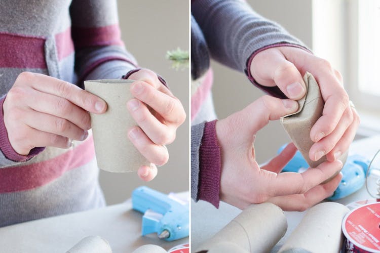 Make small gift boxes out of toilet paper rolls.