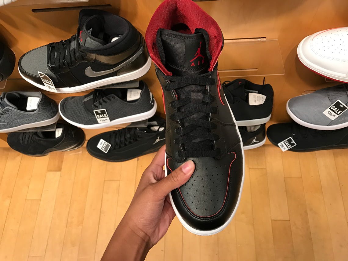 finish line sale jordans