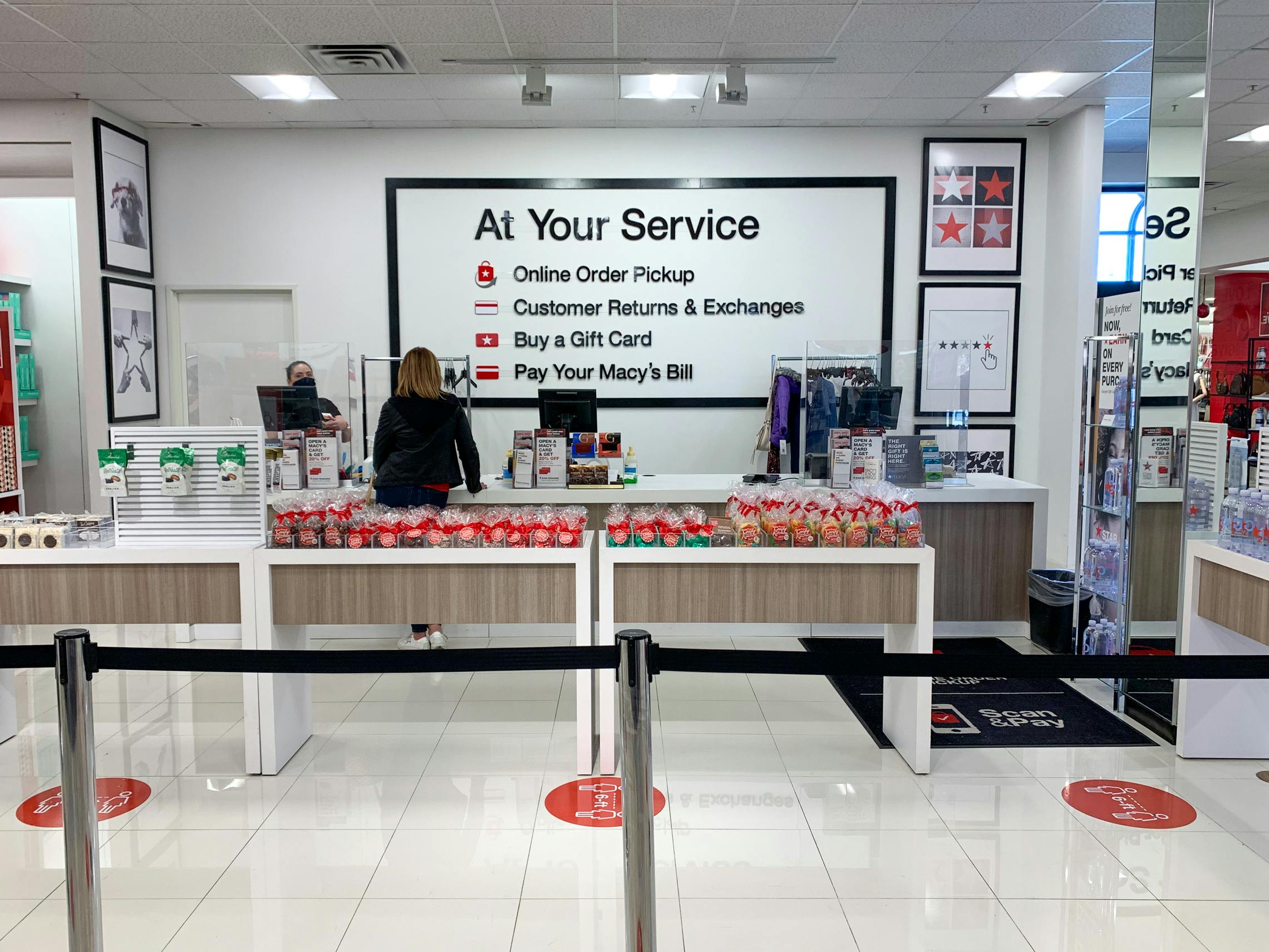 Macy's Return Policy Offers Free (and Honestly, Easy!) Returns The