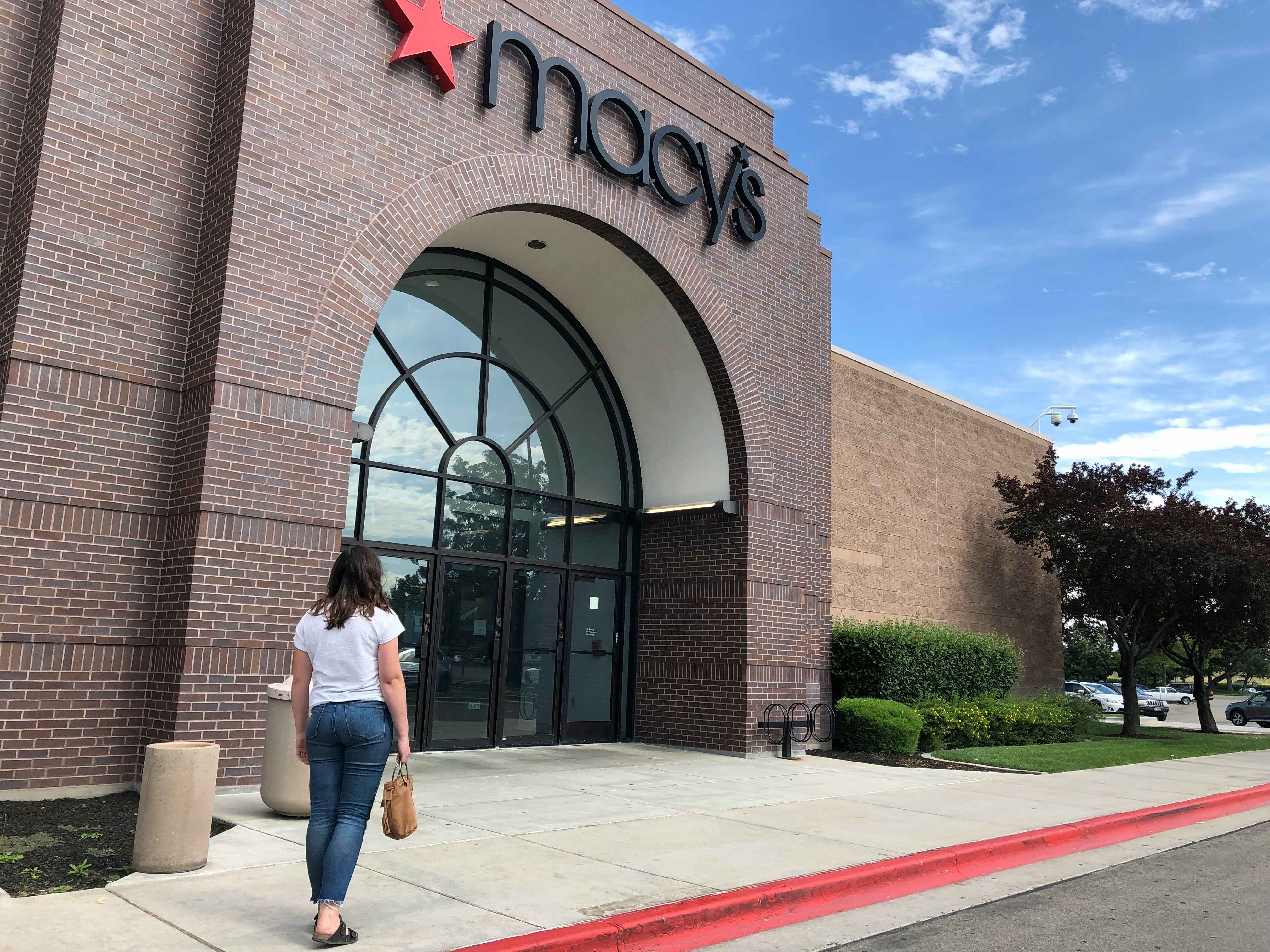 Macy's Return Policy Offers Free (and Honestly, Easy!) Returns The