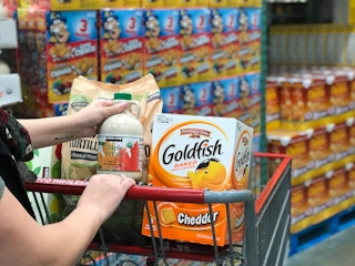 costco shopping 2018 1 1538577491