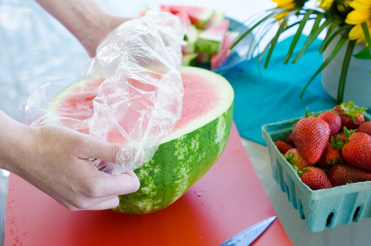 Cover cut melons.