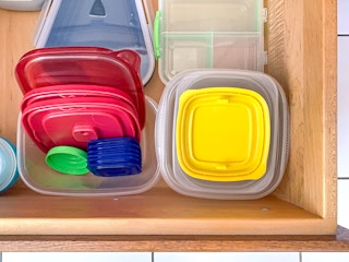 kitchen tupperware containers nested inside one another in drawer