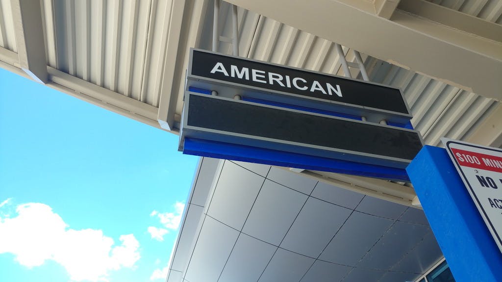 American airlines sign