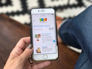 lazy girls guide to couponing online coupons