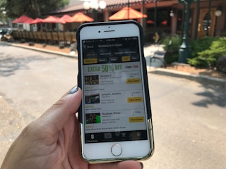 college students guide to couponing restaurant.com dining out