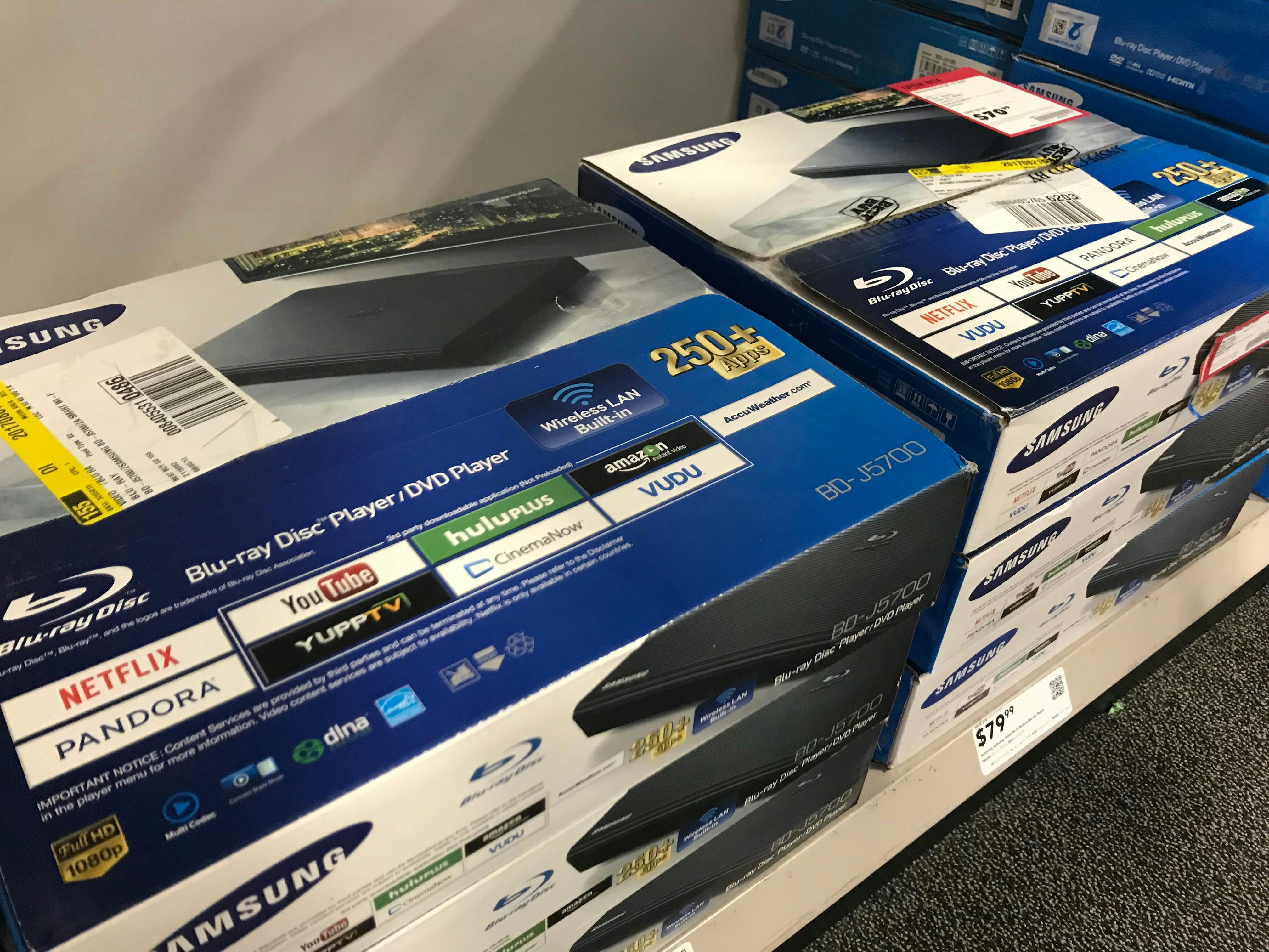 Samsung Streaming Blu Ray Player Only 47 99 At Best Buy The Krazy Coupon Lady