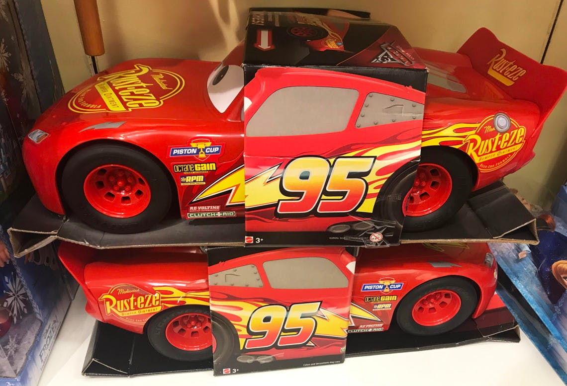 big lightning mcqueen car toy