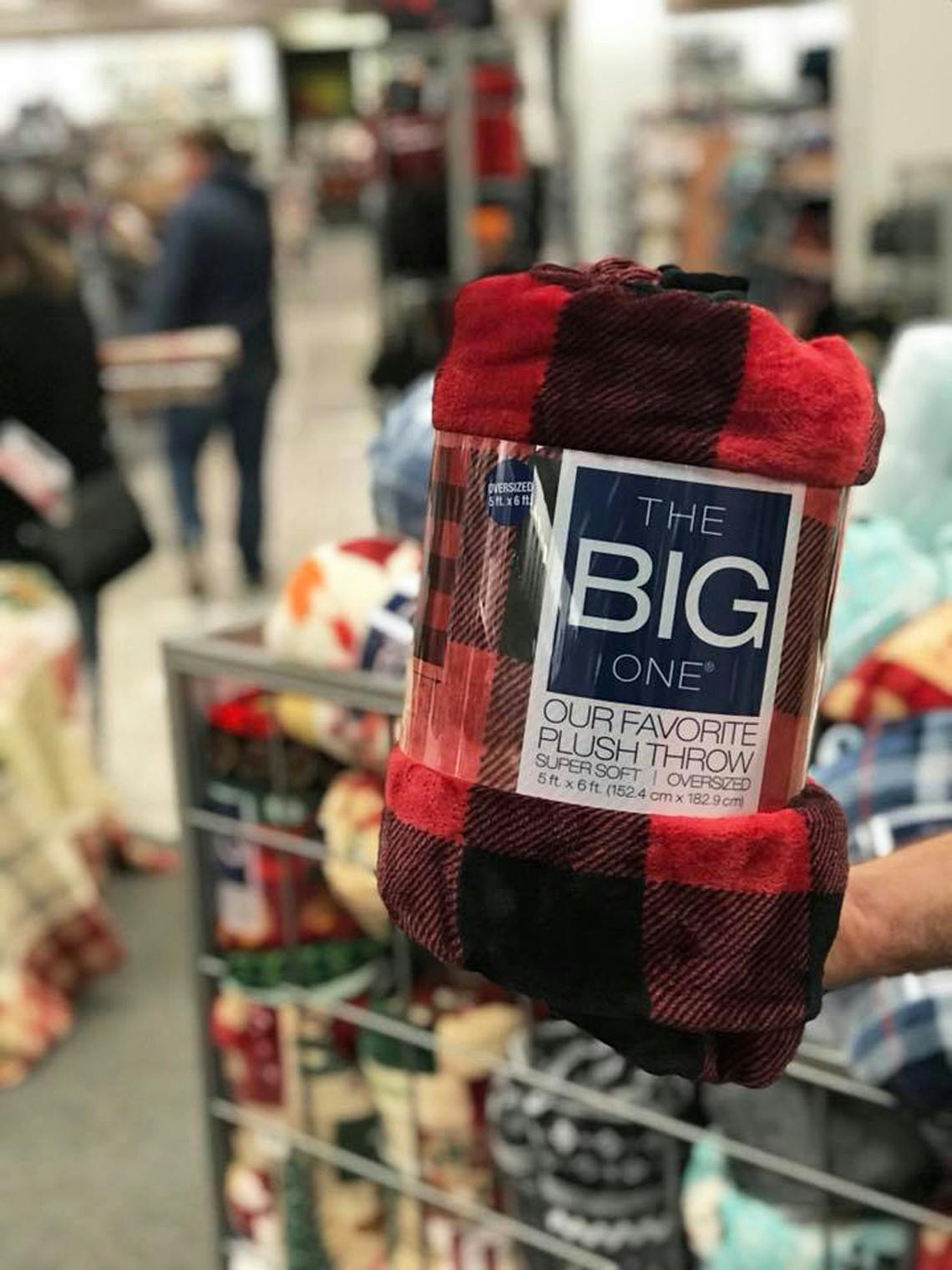 kohl's the big one supersoft plush throw