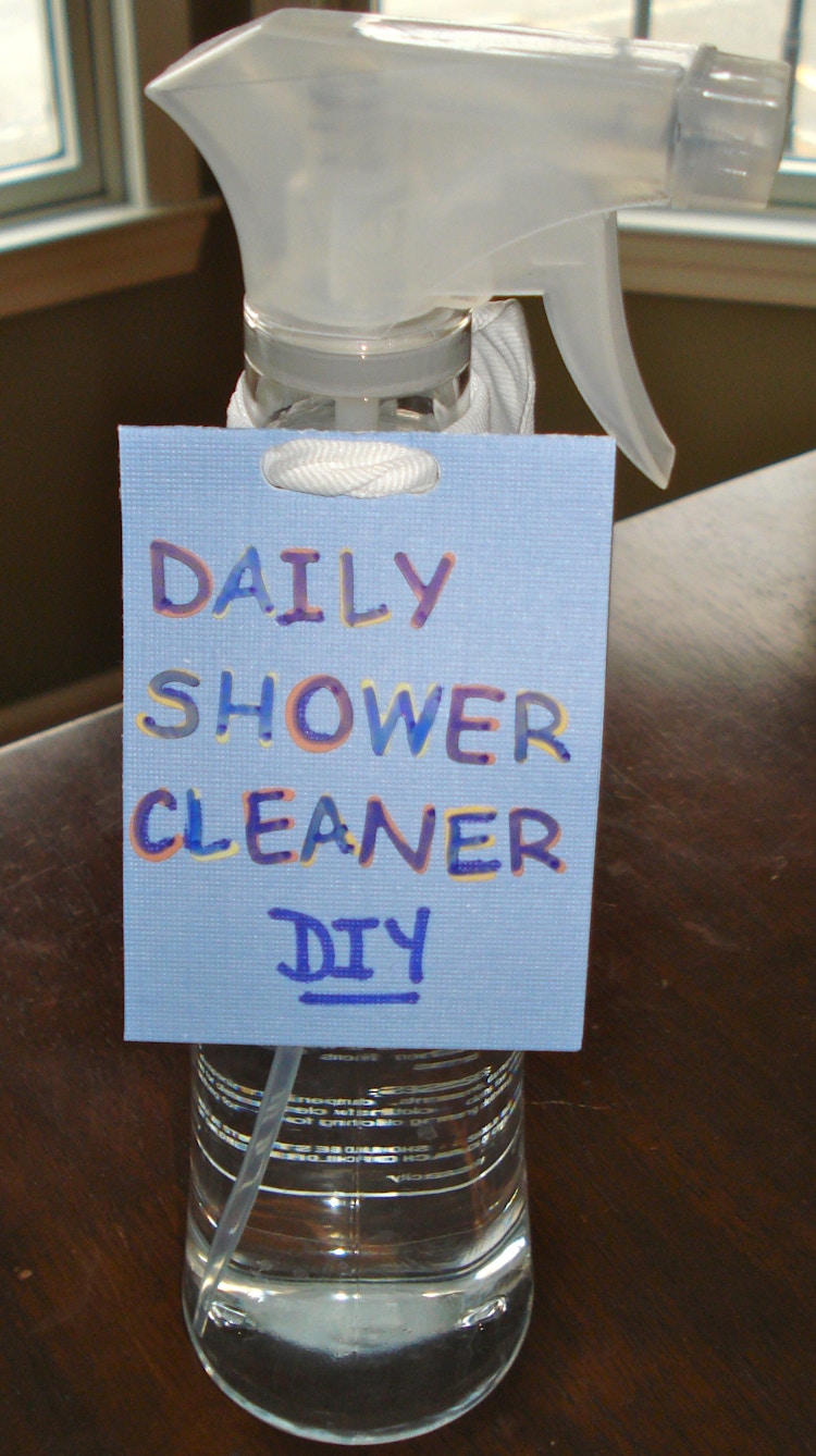 Prevent hard water stains with hydrogen peroxide, rubbing alcohol, dish washing soap and dishwasher rinse.