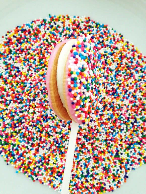 13. Oreo Pops
