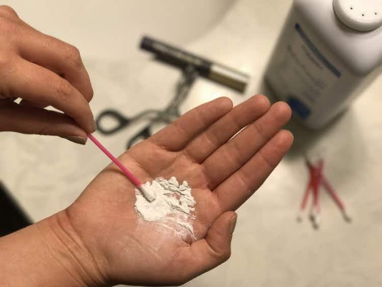 Thicken your lashes with a coat of baby powder.