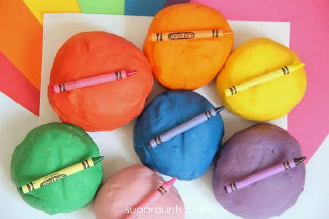 Make custom-color play dough using crayons.