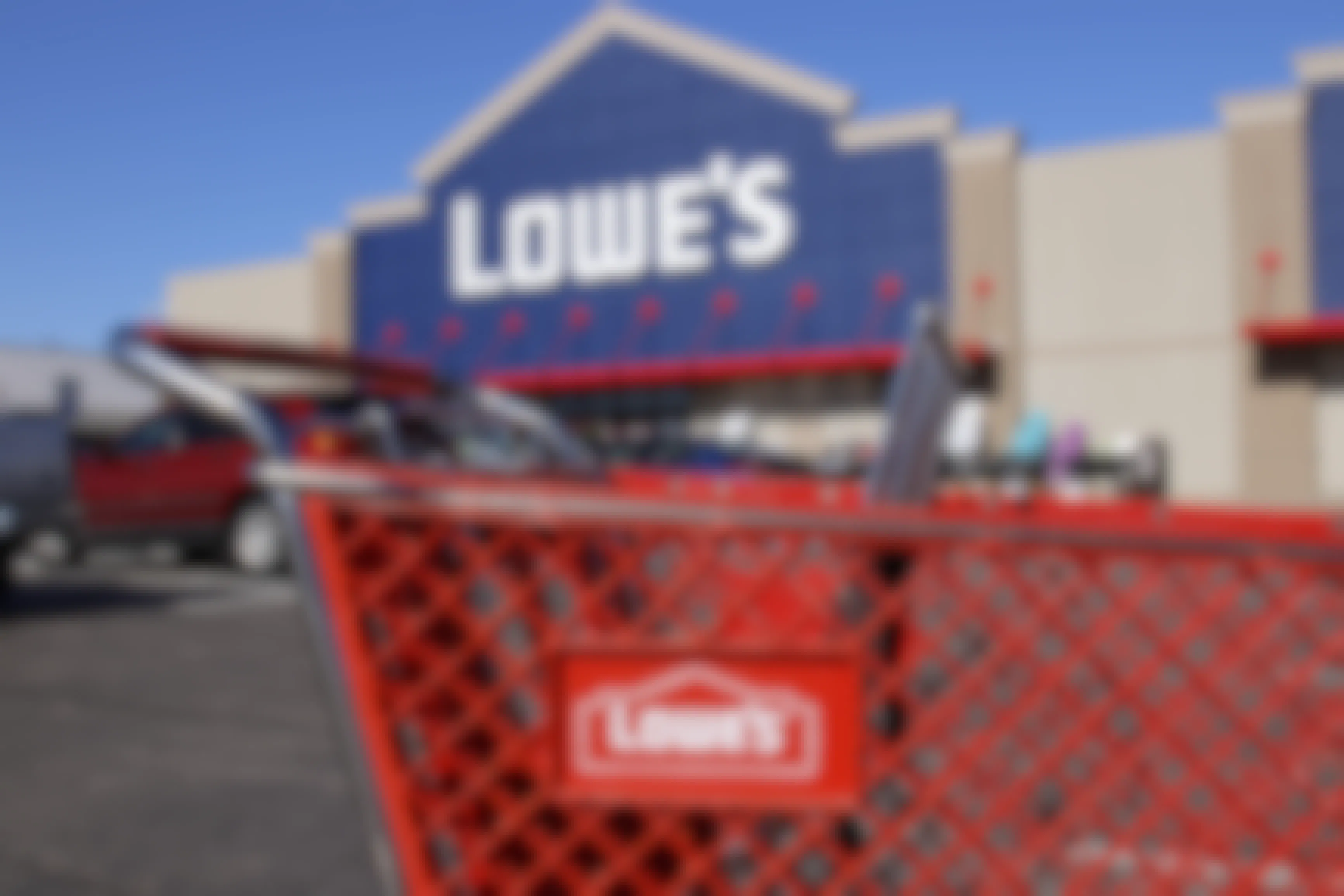 lowes store front and lowes cart