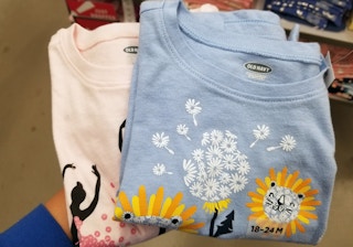 old navy graphic tee 031818 1521399370