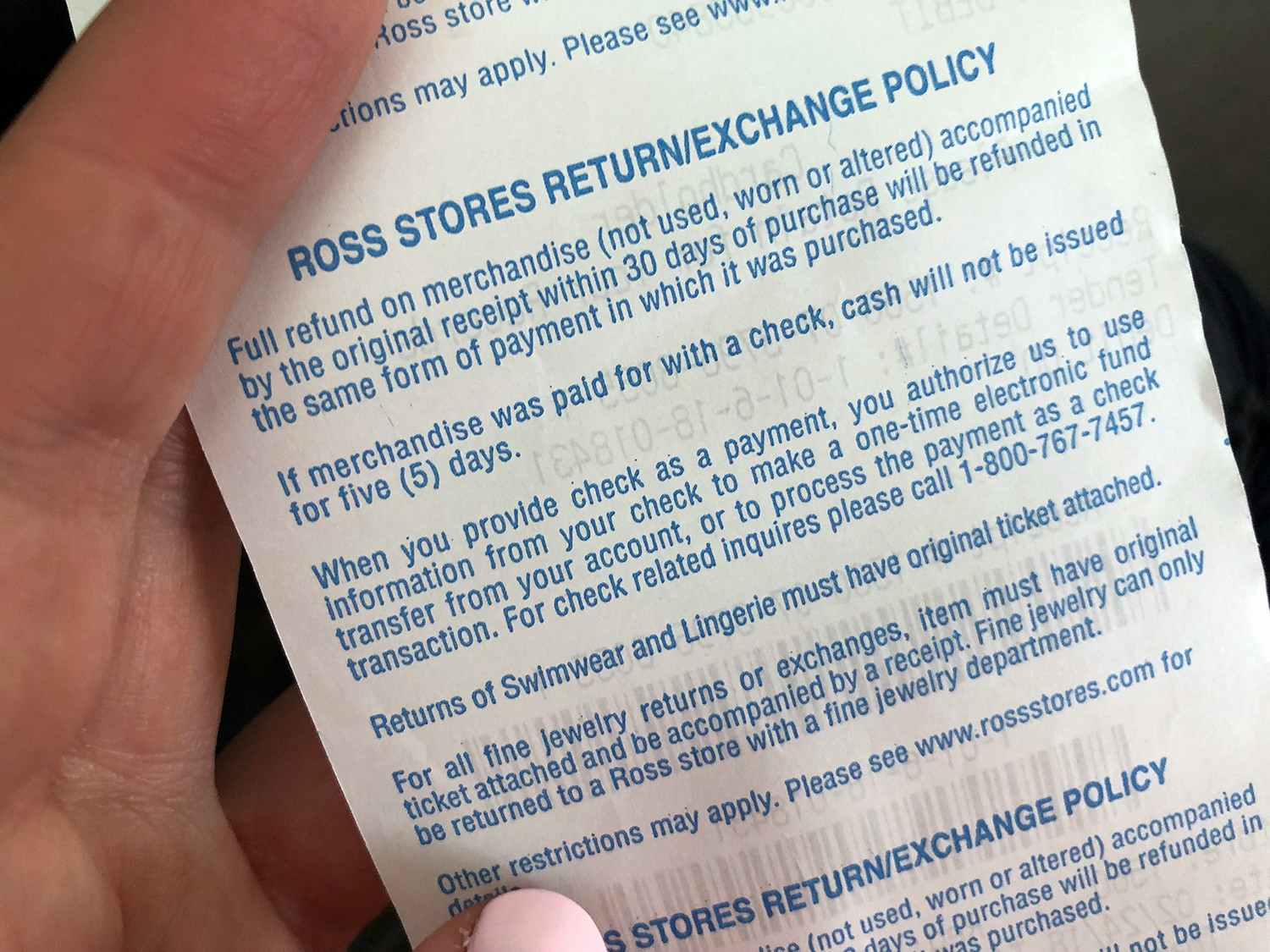 Returns for refund at Ross must be made within 30 days of purchase or are subject to the current selling price.