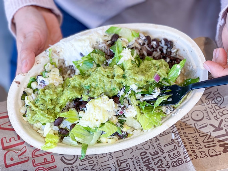 chipotle vegetarian bowl
